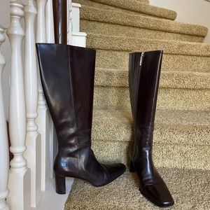 WOW factor!  Antonio Melani rich brown leather boots.